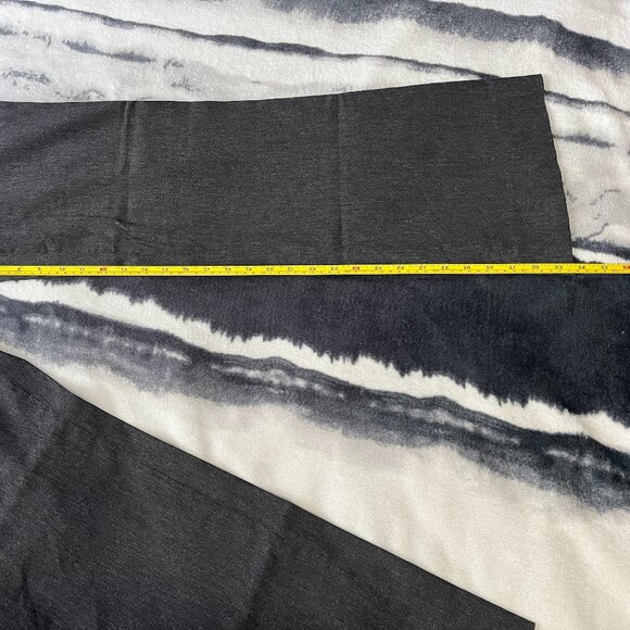 Le Chateau Men's Dress Pants - Picture 4 of 6